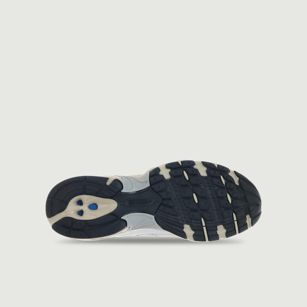 SNEAKER NEW BALANCE 530 BIANCO E AZZURRO