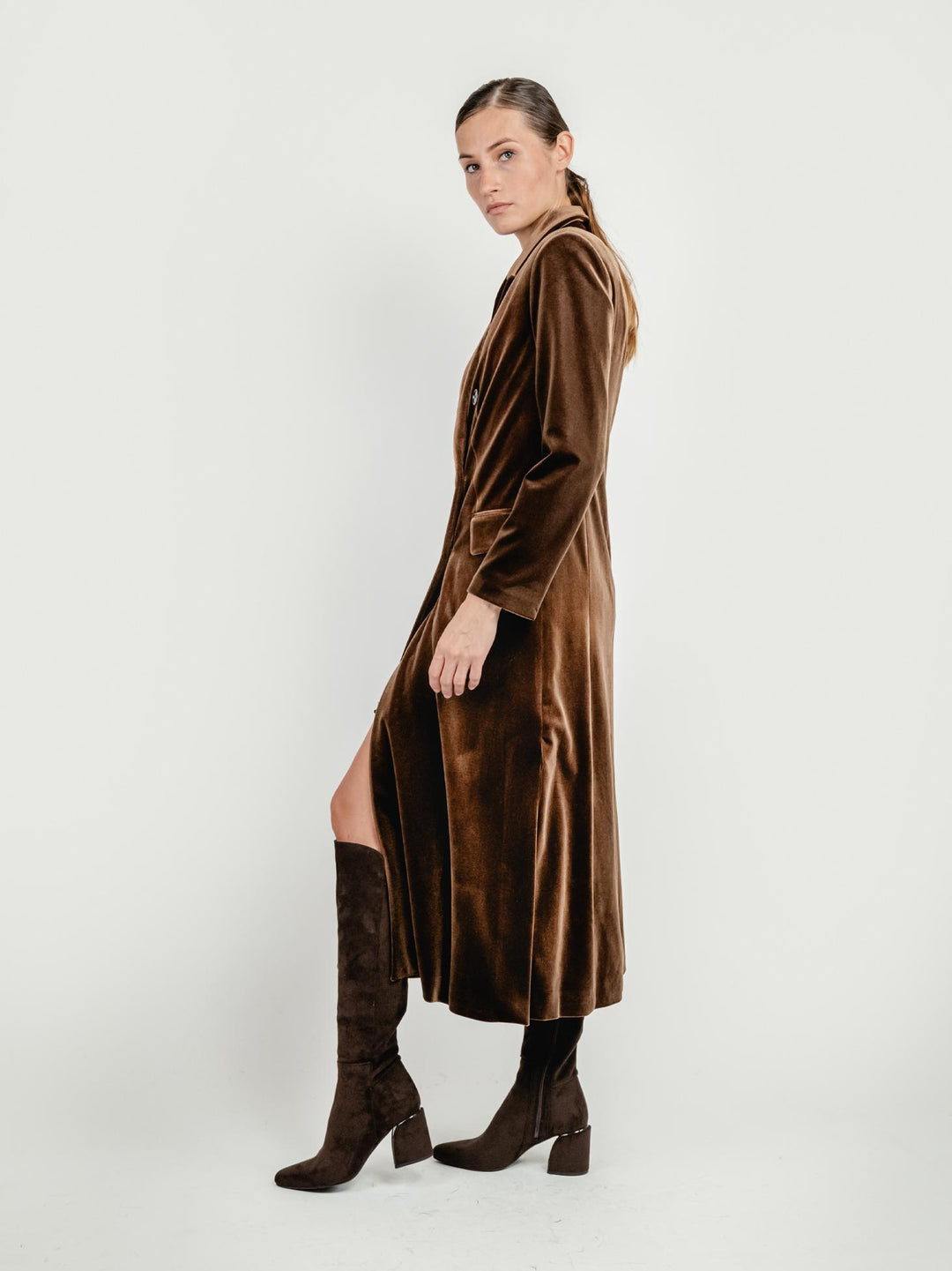 SPOLVERINO DOPPIOPETTO IN VELLUTO CAFFÈ