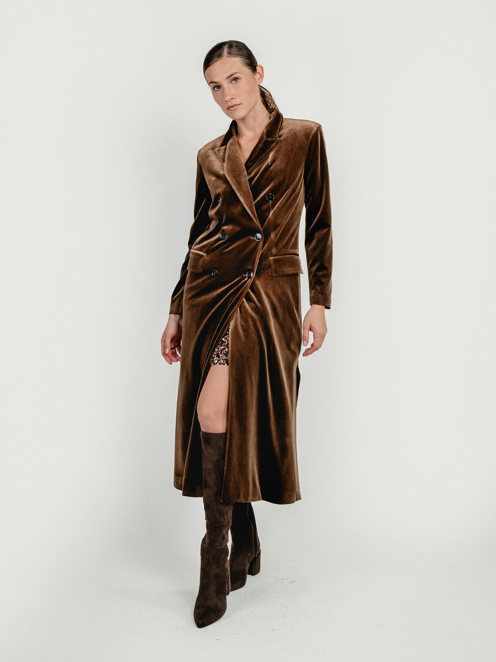 SPOLVERINO DOPPIOPETTO IN VELLUTO CAFFÈ