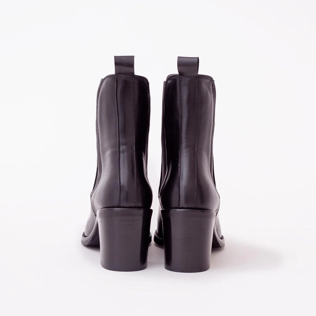 STIVALETTO BEATLES CON TACCO