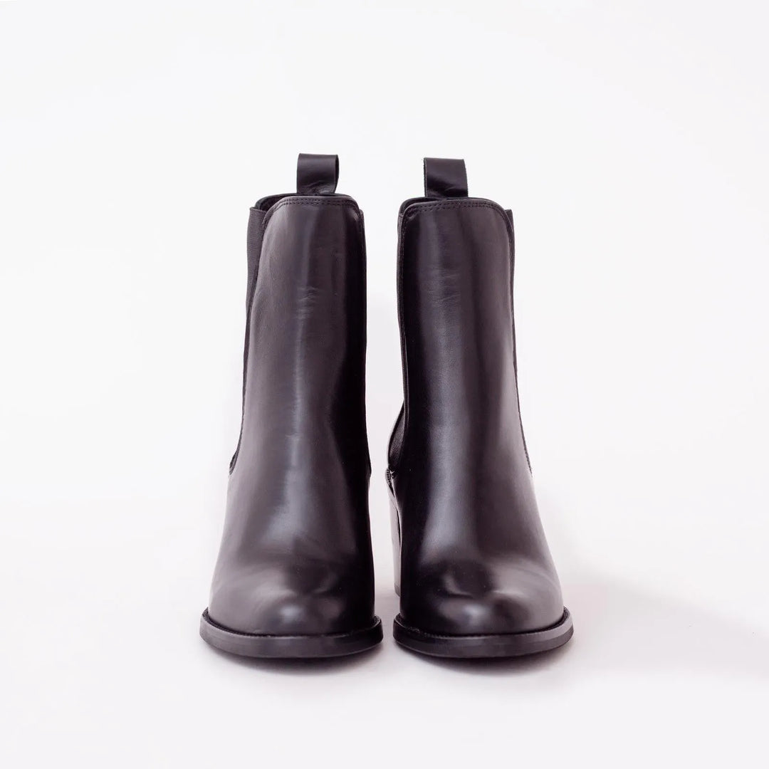 STIVALETTO BEATLES CON TACCO