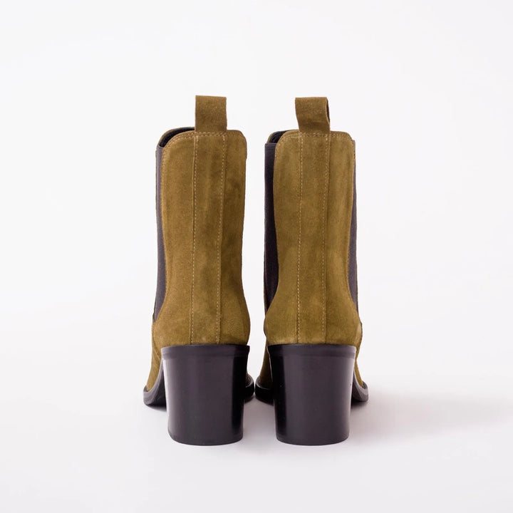 STIVALETTO BEATLES IN CAMOSCIO
