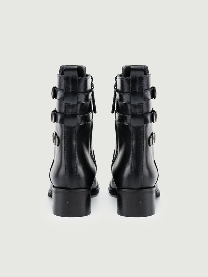 STIVALETTO CON TRIPLO CINTURINO IN PELLE NERO