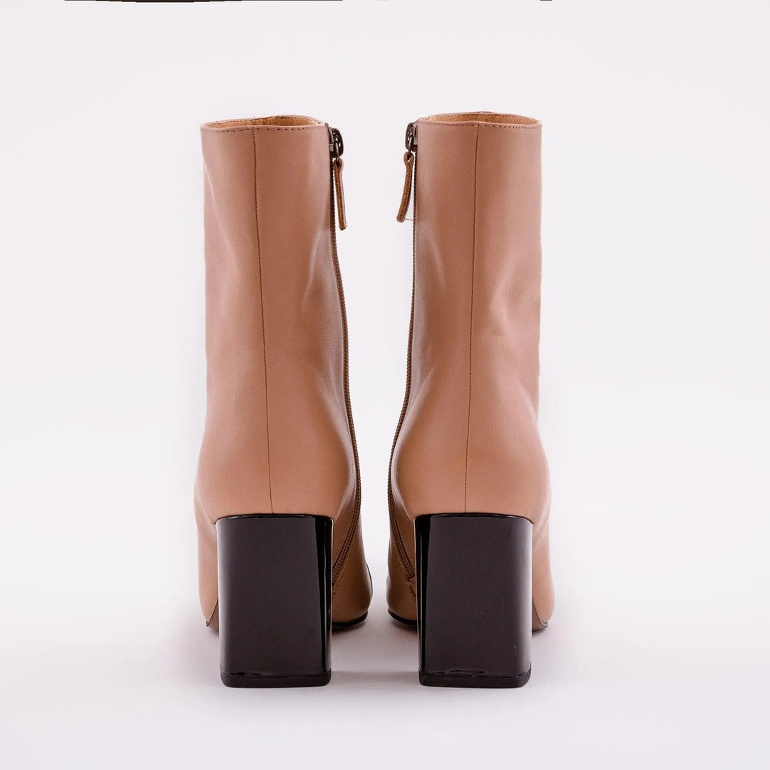 STIVALETTO IN PELLE E VERNICE