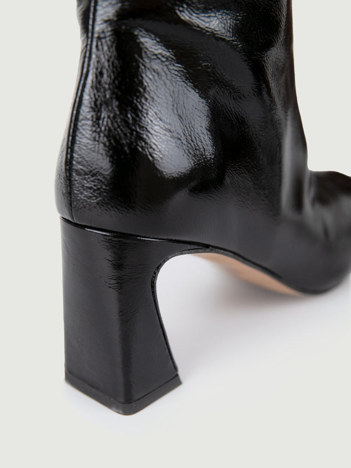 STIVALETTO IN PELLE NAPLAK NERA