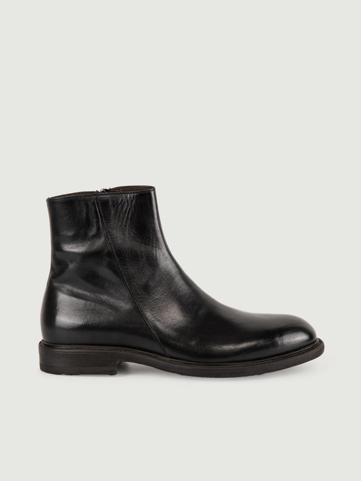 STIVALETTO IN PELLE NERA