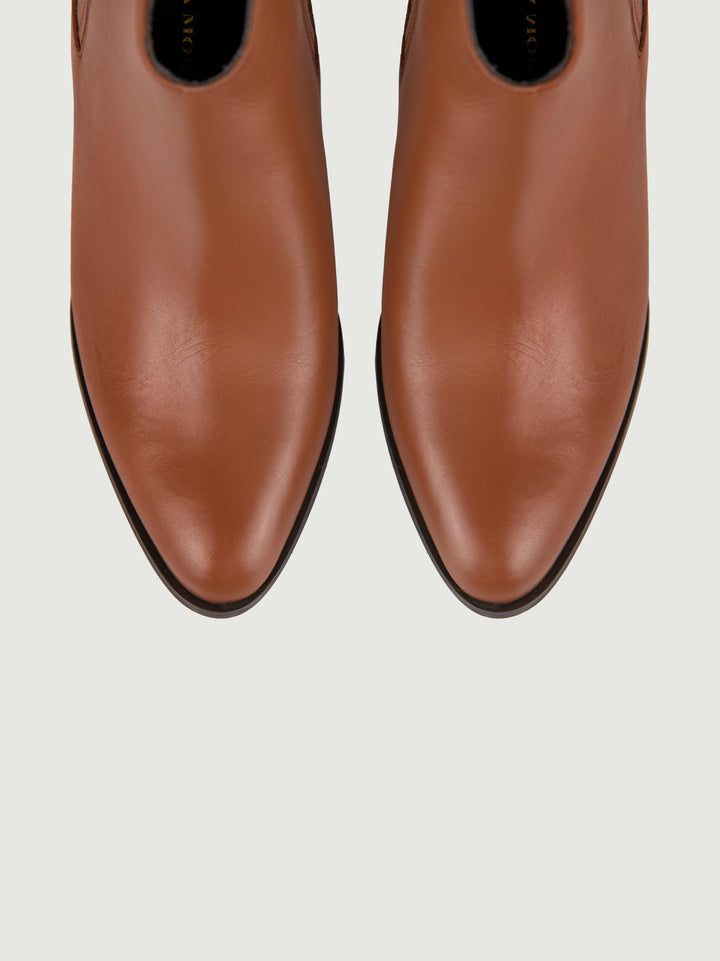 STIVALETTO TEXANO IN PELLE COLOR CUOIO CON SCOLLO