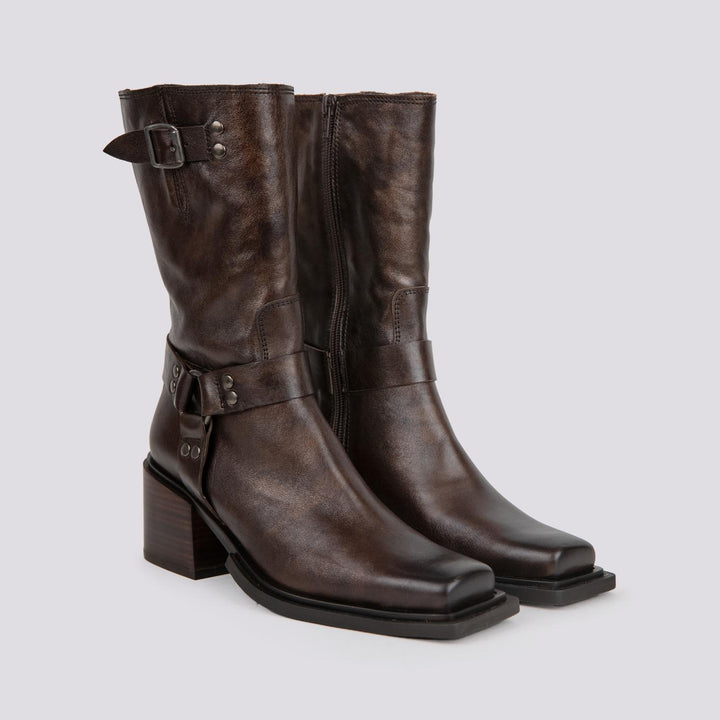 STIVALETTO TEXANO IN PELLE LAMINATA MARRONE