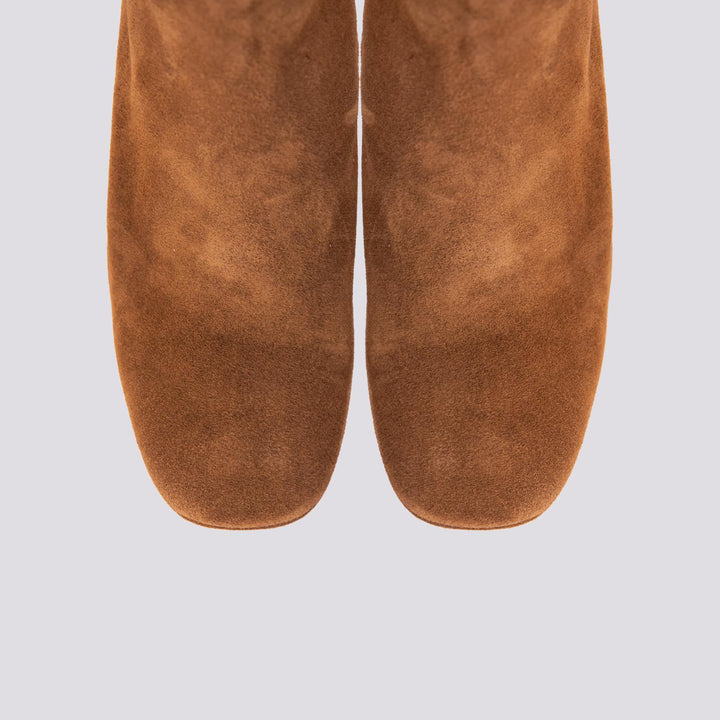 STIVALE ALTO CON TACCO SPESSO E PLATEAU IN CAMOSCIO MARRONE