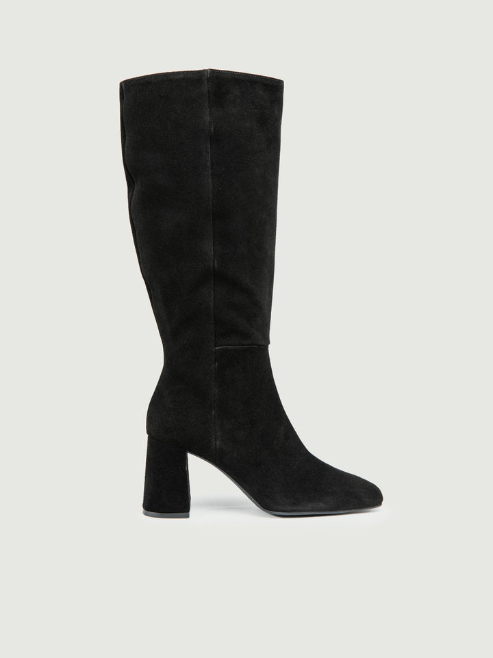 STIVALE IN CAMOSCIO NERO