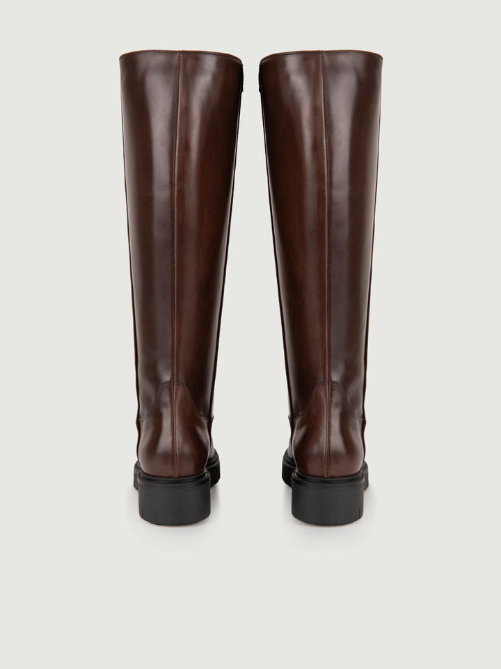 STIVALE IN PELLE MARRONE CON MAXI PARA