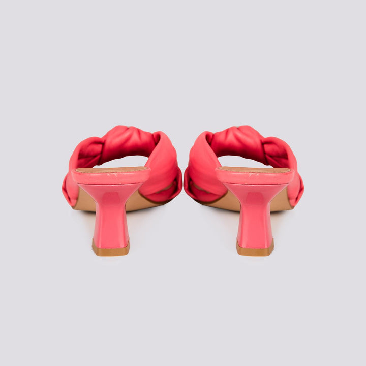 Sabot in pelle fucsia con nodo