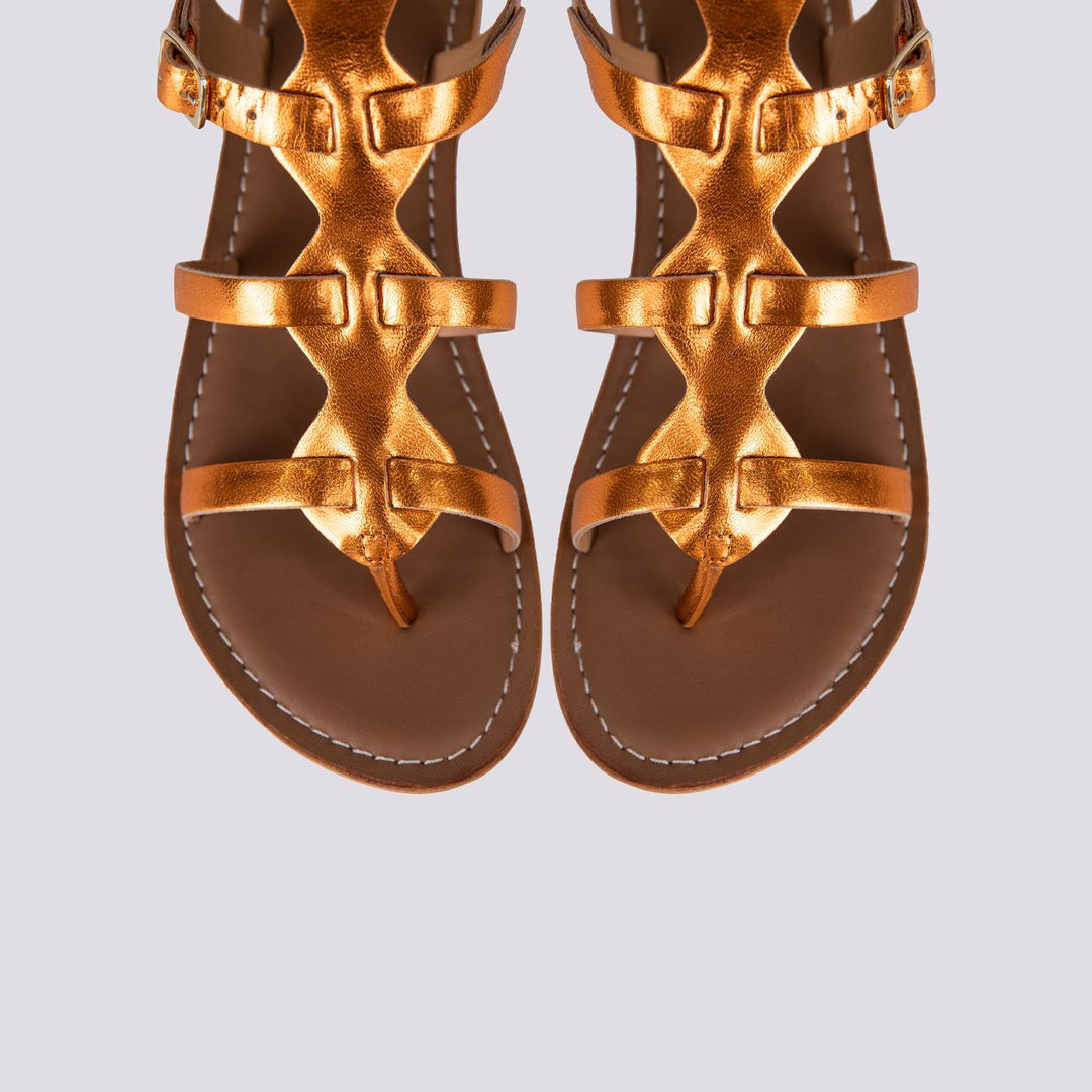 Sandalo gladiator in pelle laminata arancio
