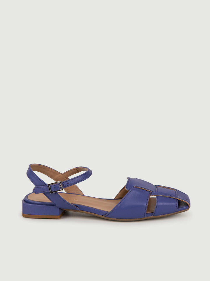 Sandalo in pelle viola con maxi listini