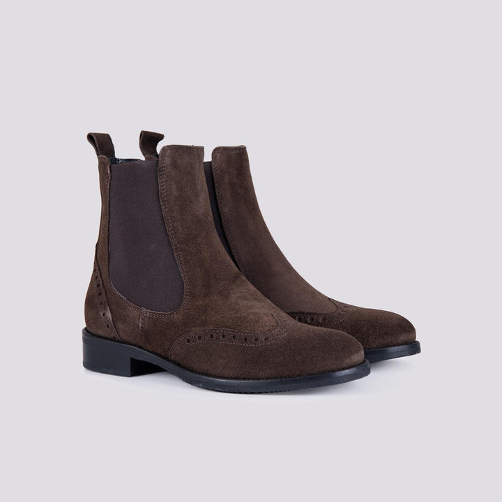 Stivaletto beatles coda di rondine in camoscio marrone