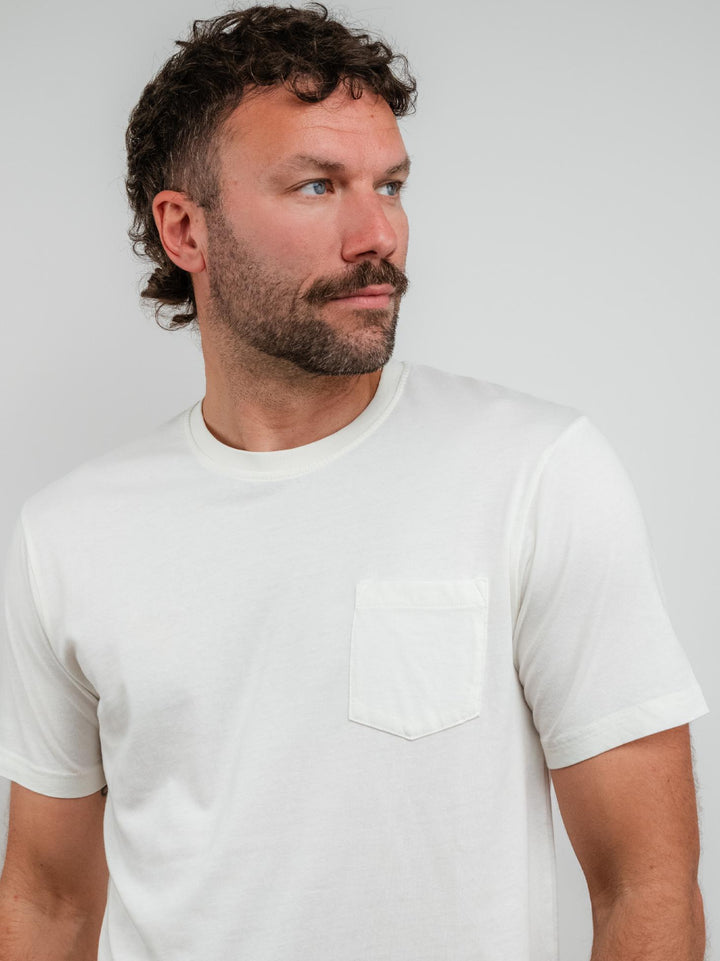 T-SHIRT IN JERSEY CON TASCHINO PANNA