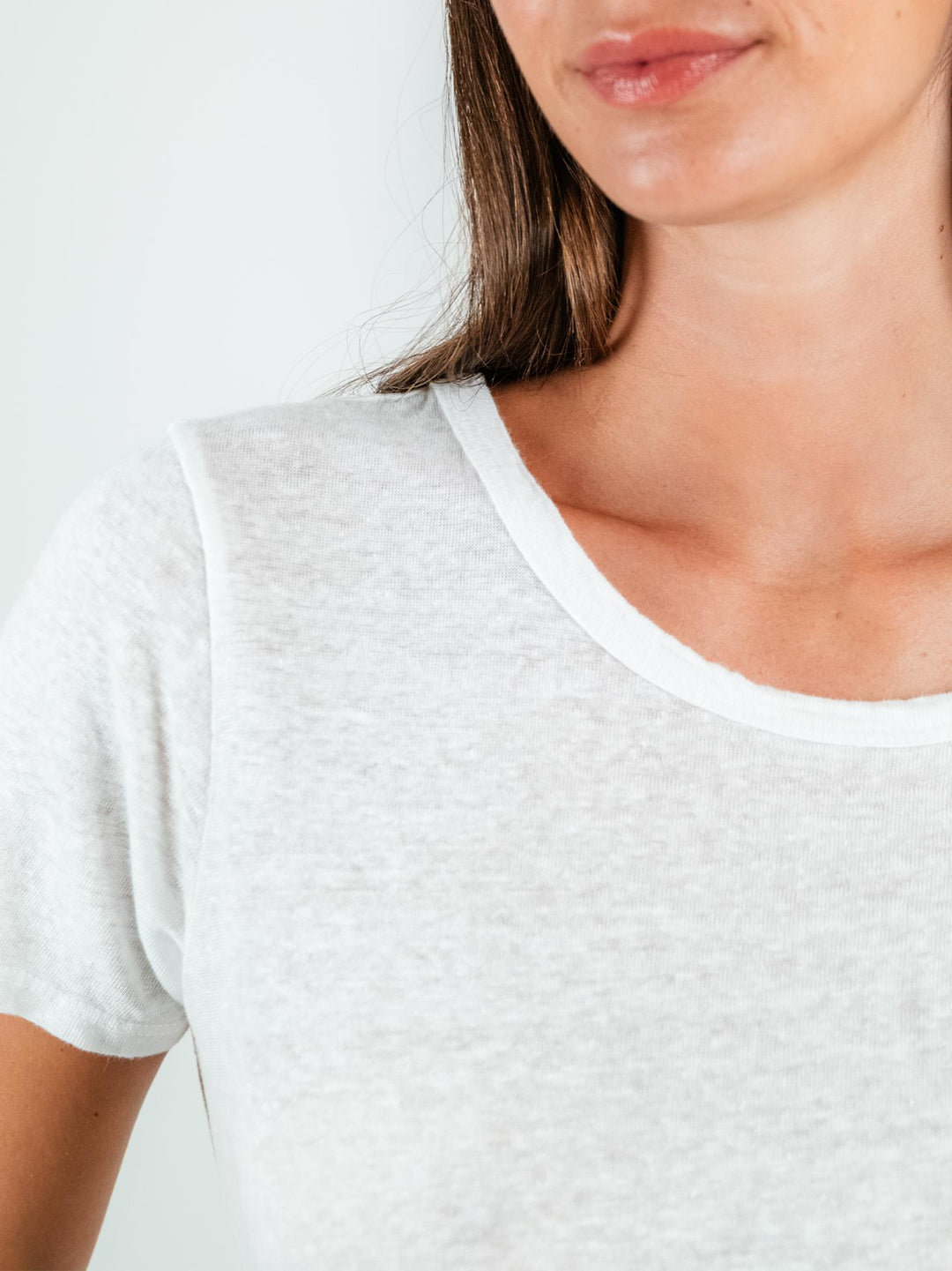 T-SHIRT IN LINO BIANCA