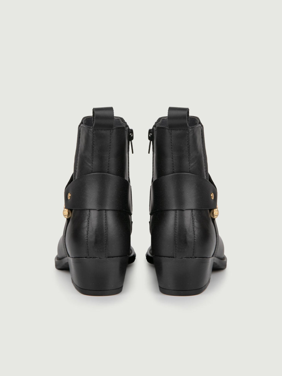 TEXANO IN PELLE NERA CON MORSETTO