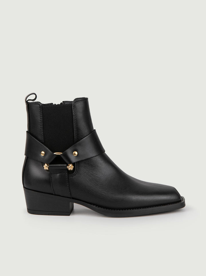 TEXANO IN PELLE NERA CON MORSETTO