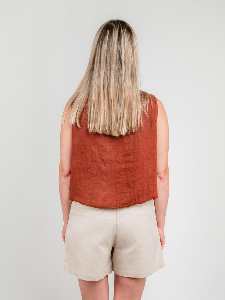TOP SMANICATO IN LINO RUGGINE