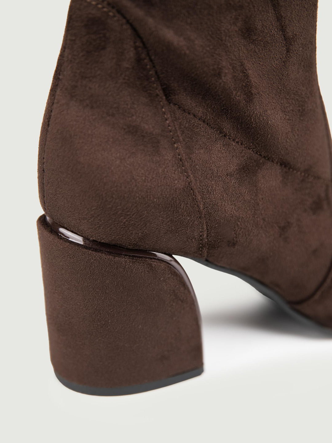 TRONCHETTO IN ALCANTARA TESTA MORO