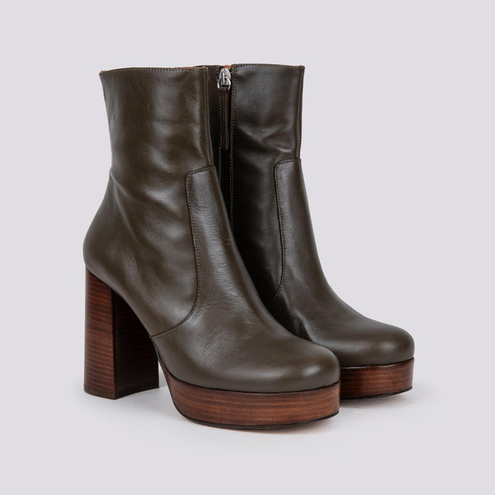 TRONCHETTO PLATEAU IN PELLE VERDE MILITARE