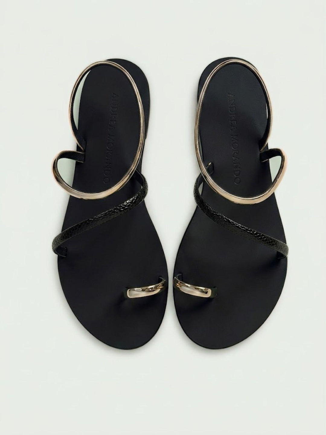 Sandalo infradito nero con dettagli metallici oro 63T BLACK-GOLD ANDREA MORANDO 