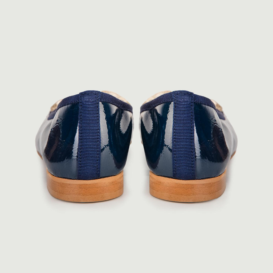 BALLERINE IN NAPLAK BLU CON DETTAGLIO IN METALLO 4875NAPLAK BLU ANDREA MORANDO 