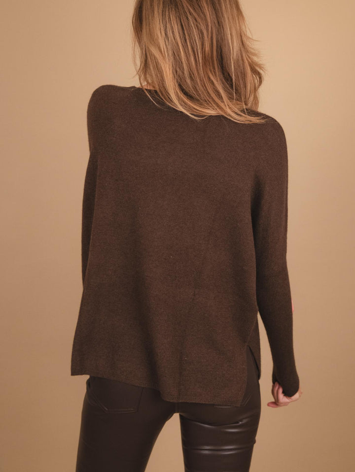 MAGLIA OVER IN CASHMERE ECO-FRIENDLY MARRONE ASTRID CHOCOLAT ABSOLUT CASHMERE 
