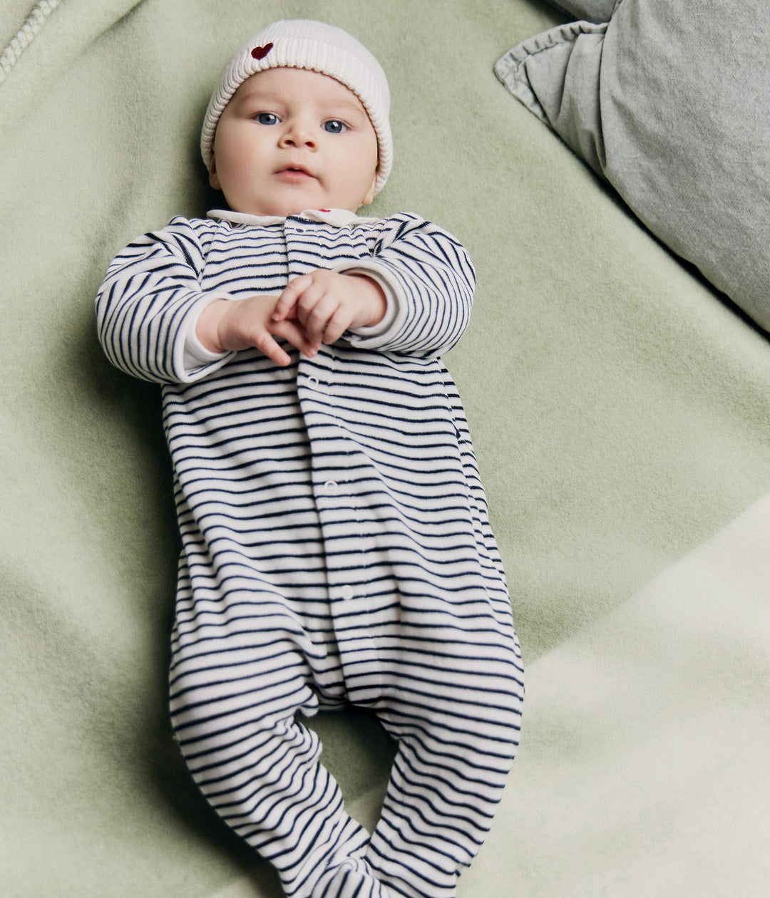 Pigiama tutina marinière in ciniglia con colletto A0DR1 01 PETIT BATEAU 
