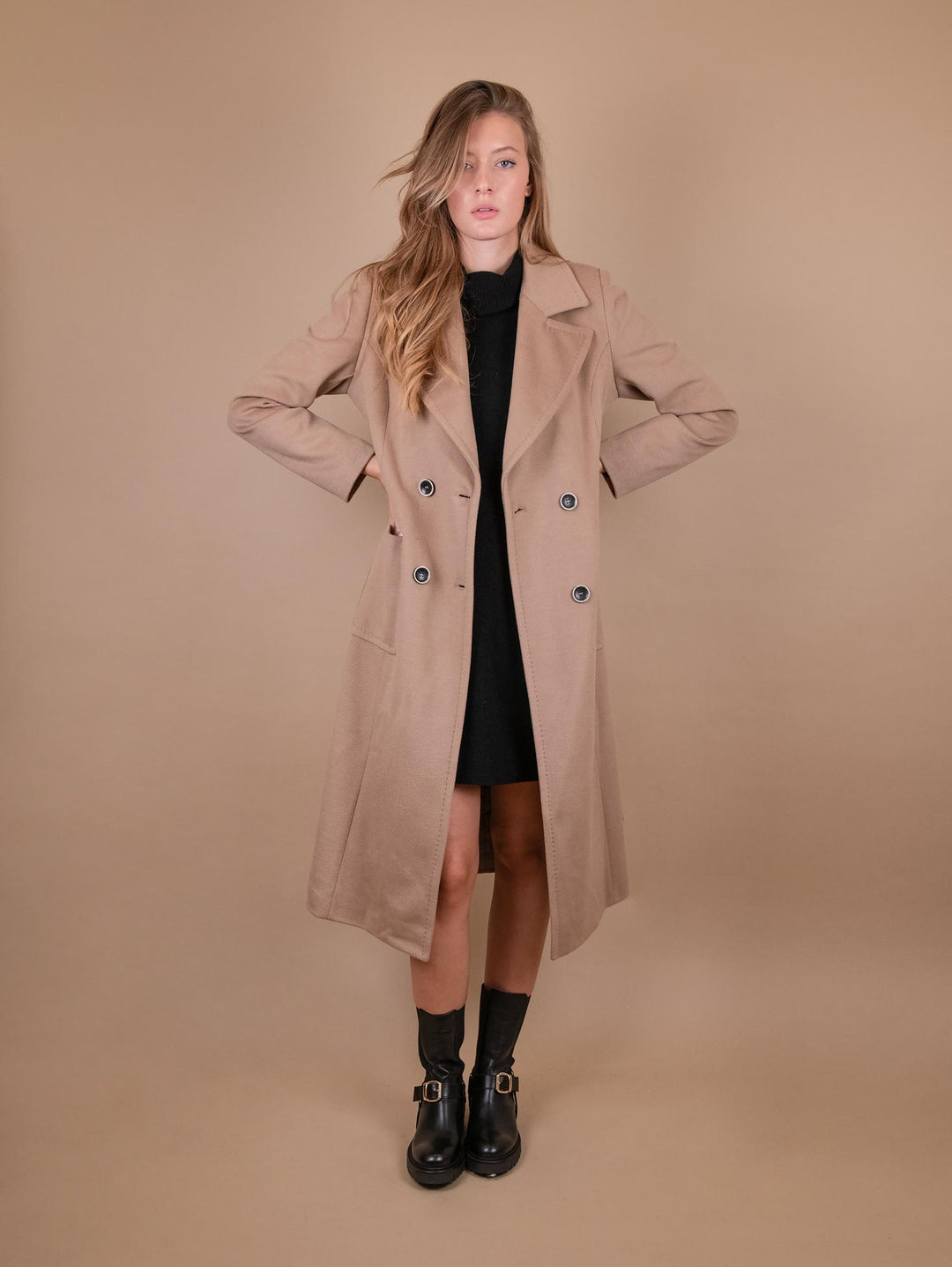 CAPPOTTO DOPPIOPETTO CON SPACCO LATERALE CAMMELLO 9685CDH CAMMELLO ANDREA MORANDO 