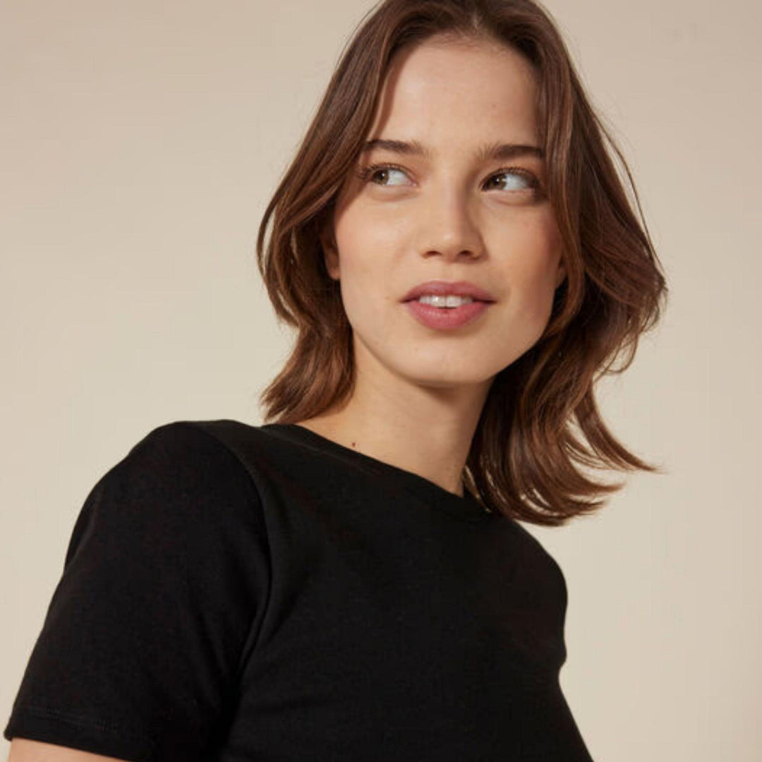 T-SHIRT ICONICA A MANICHE CORTE A COSTE TINTA UNITA DONNA A0AKE 01 PETIT BATEAU 