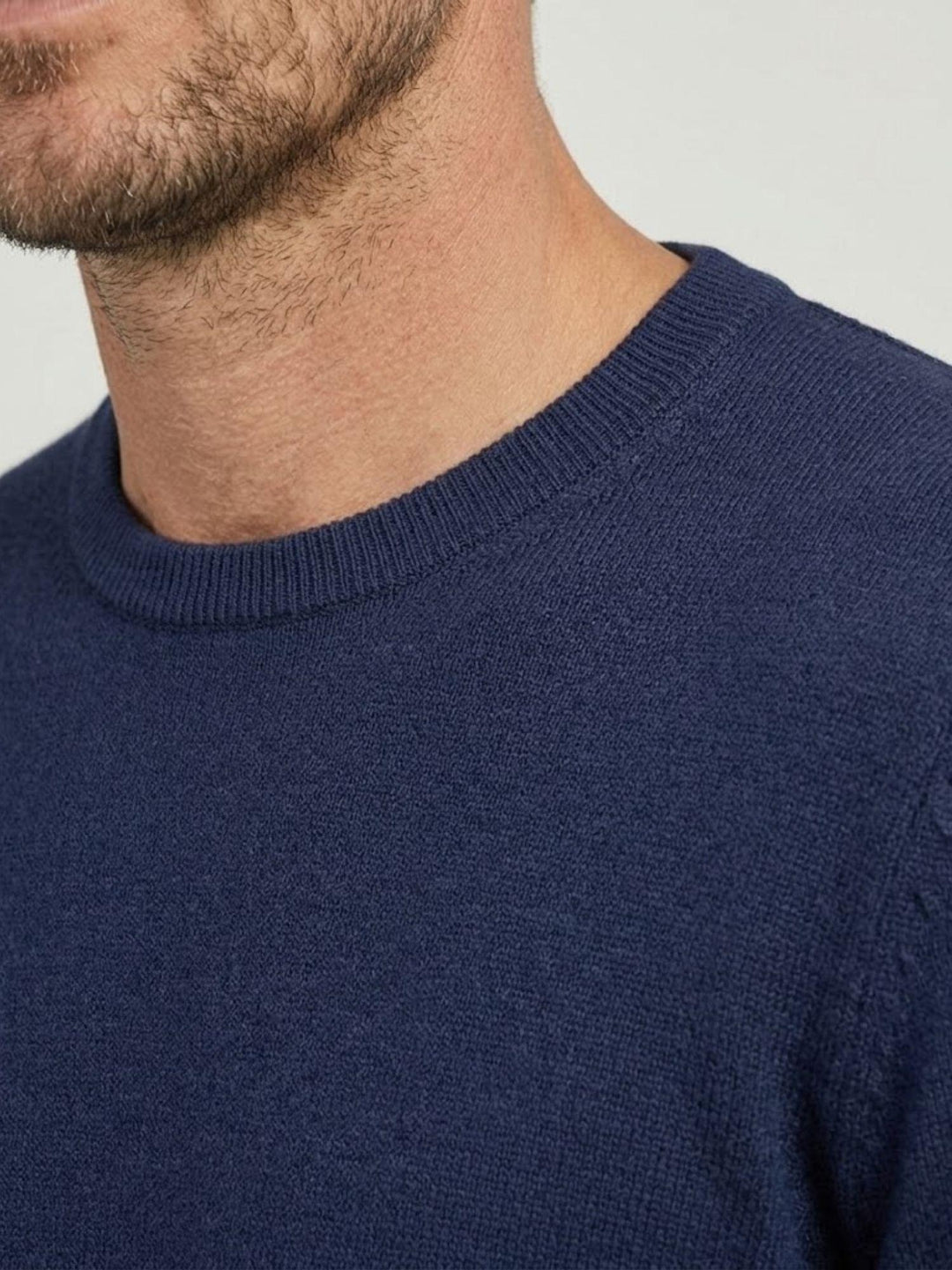 Maglia con scollo rotondo in cotone blu 3700900 215 ANDREA MORANDO 