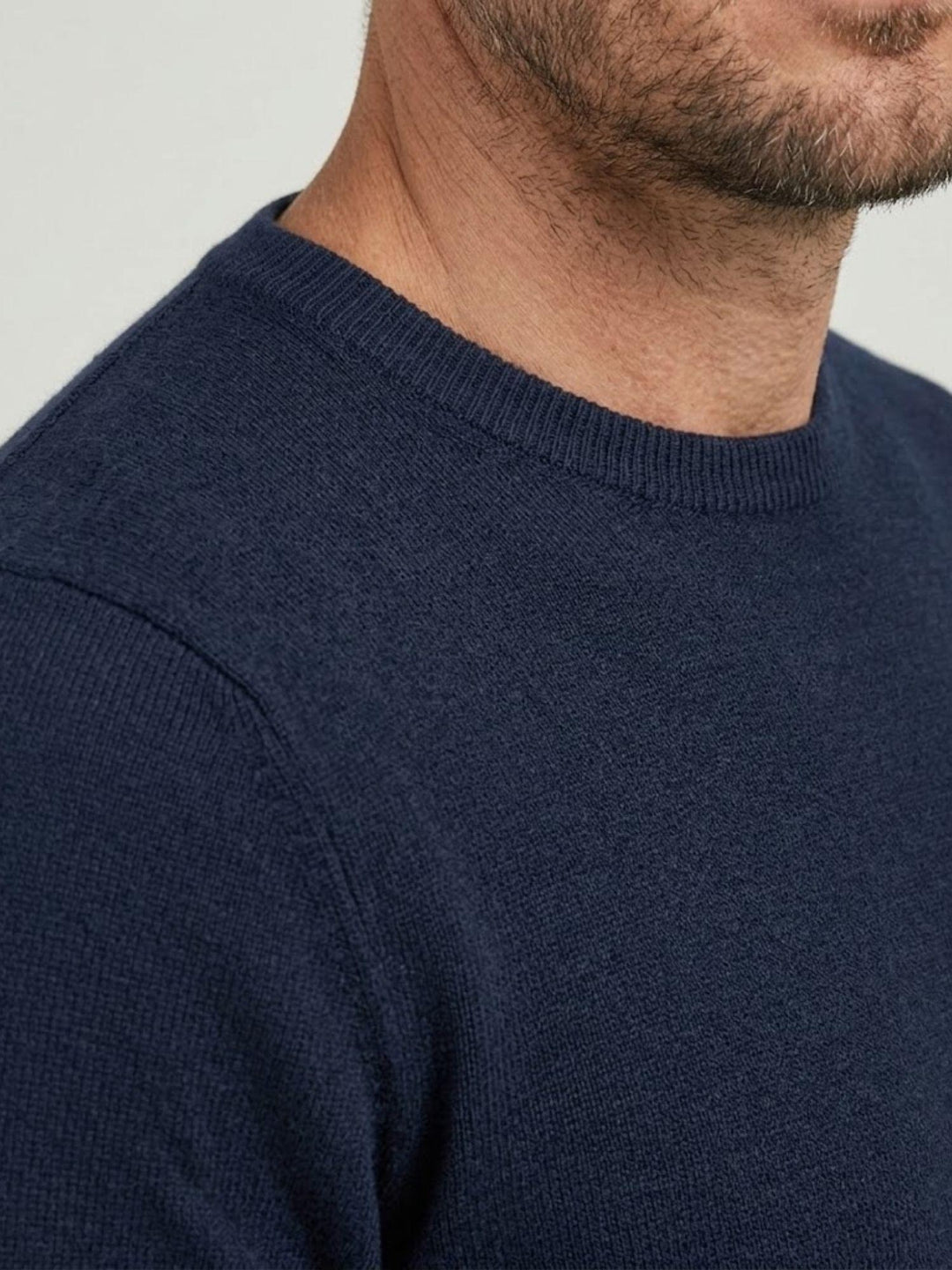 Maglia con scollo rotondo in cotone blu scuro 3700900 220 ANDREA MORANDO 