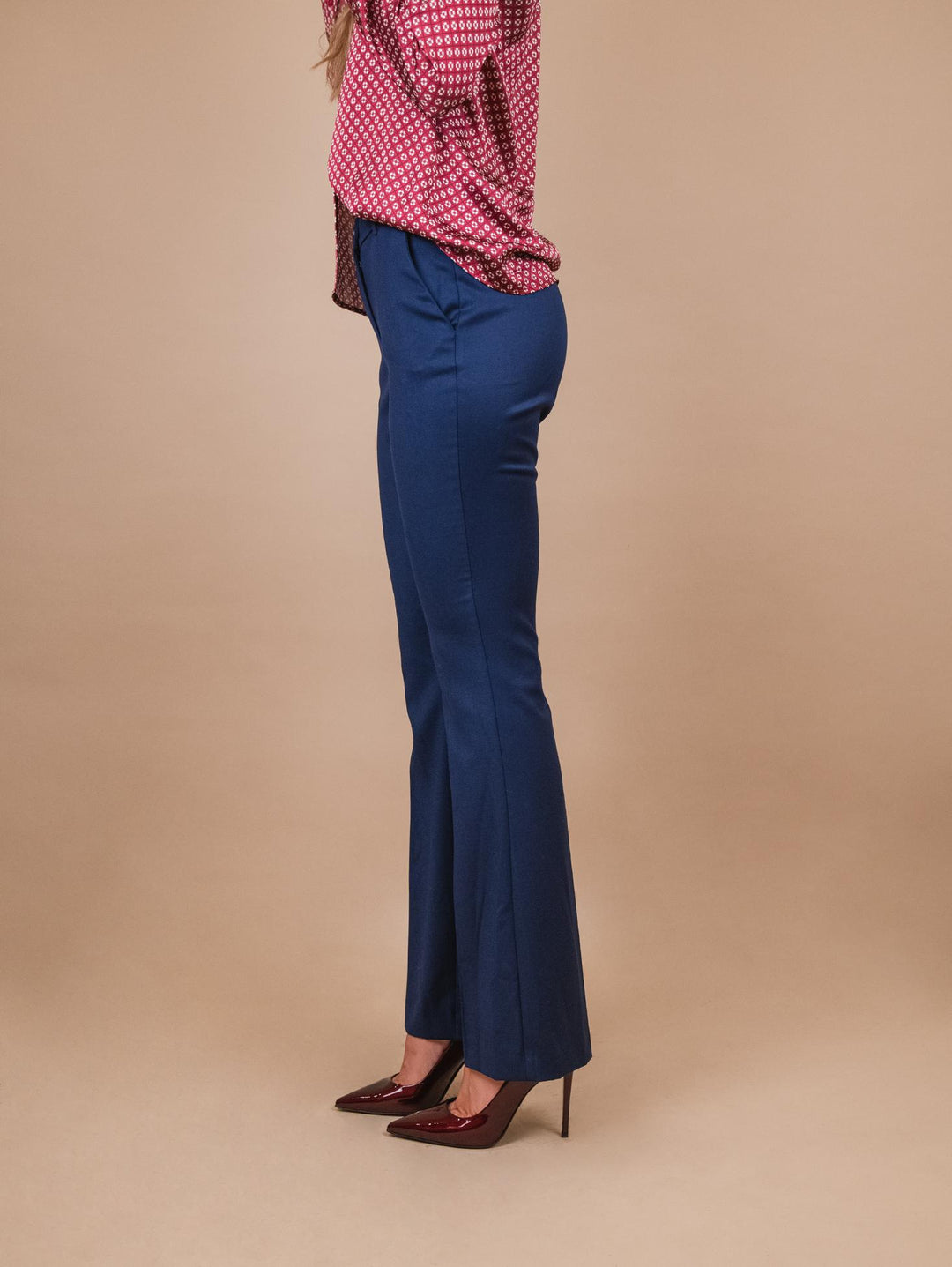 PANTALONE A ZAMPA IN TESSUTO BLU 8748KNIT BLU ANDREA MORANDO 