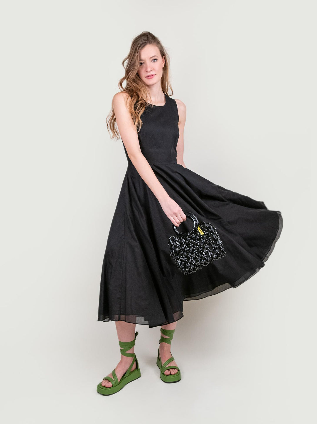 ABITO SMANICATO IN MUSSOLA DI COTONE NERO 203773 09 ANDREA MORANDO 
