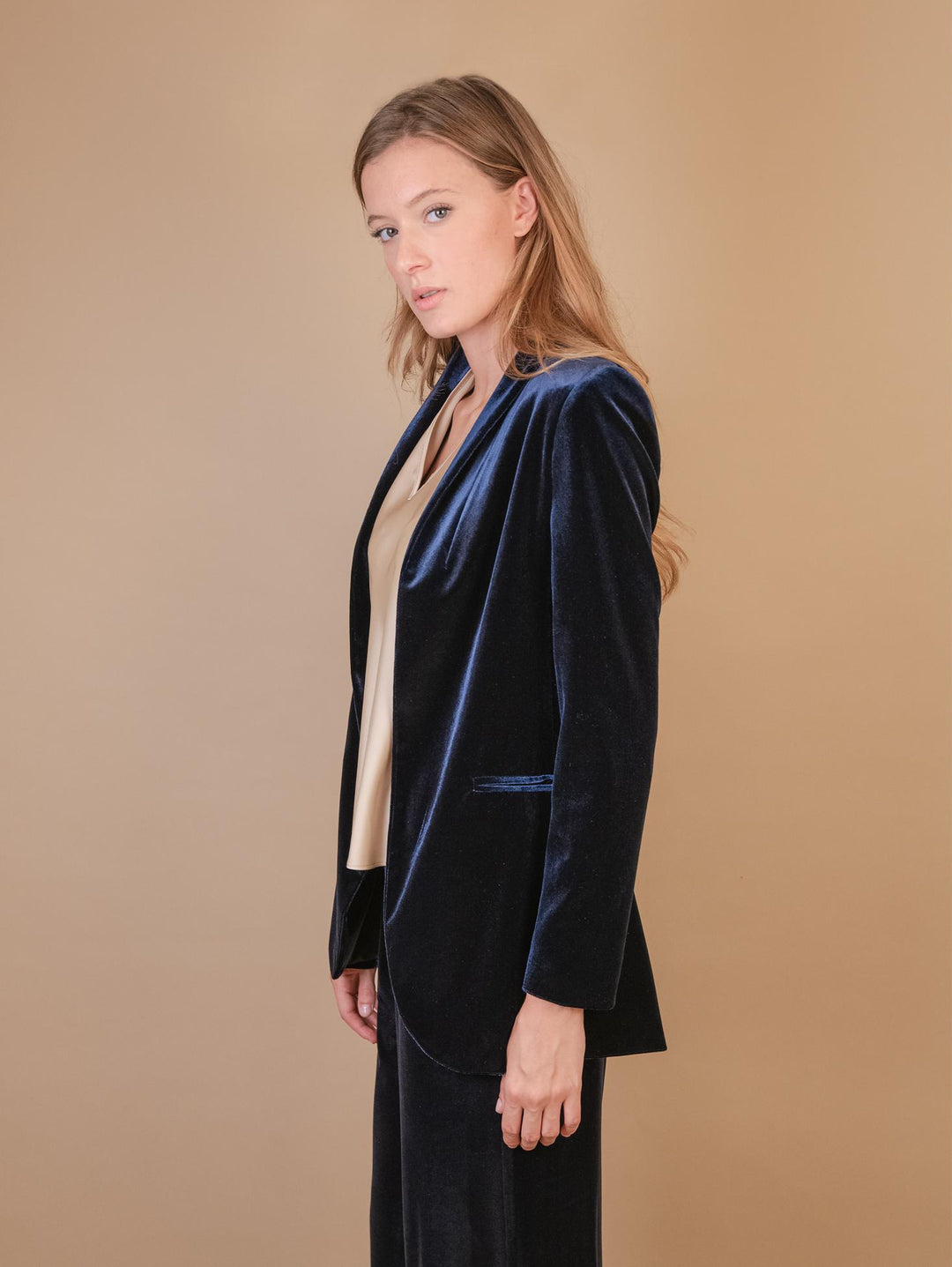 BLAZER APERTO IN VELLUTO BLU 1437/289 111 ANDREA MORANDO 
