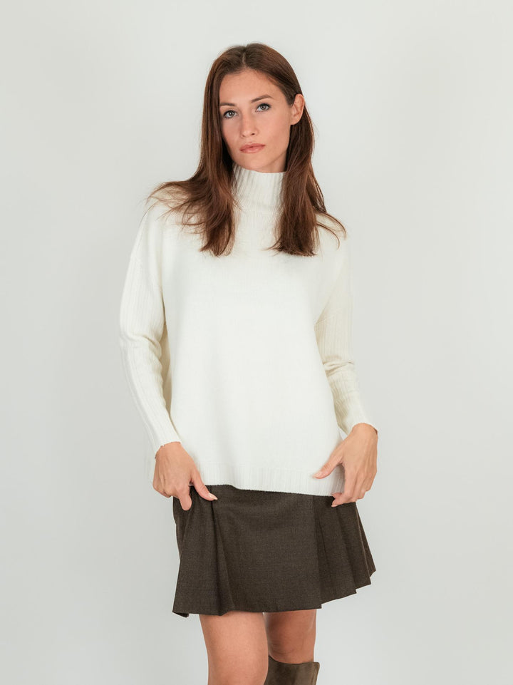 Lupetto in lana panna 245C8078 002 ANDREA MORANDO 