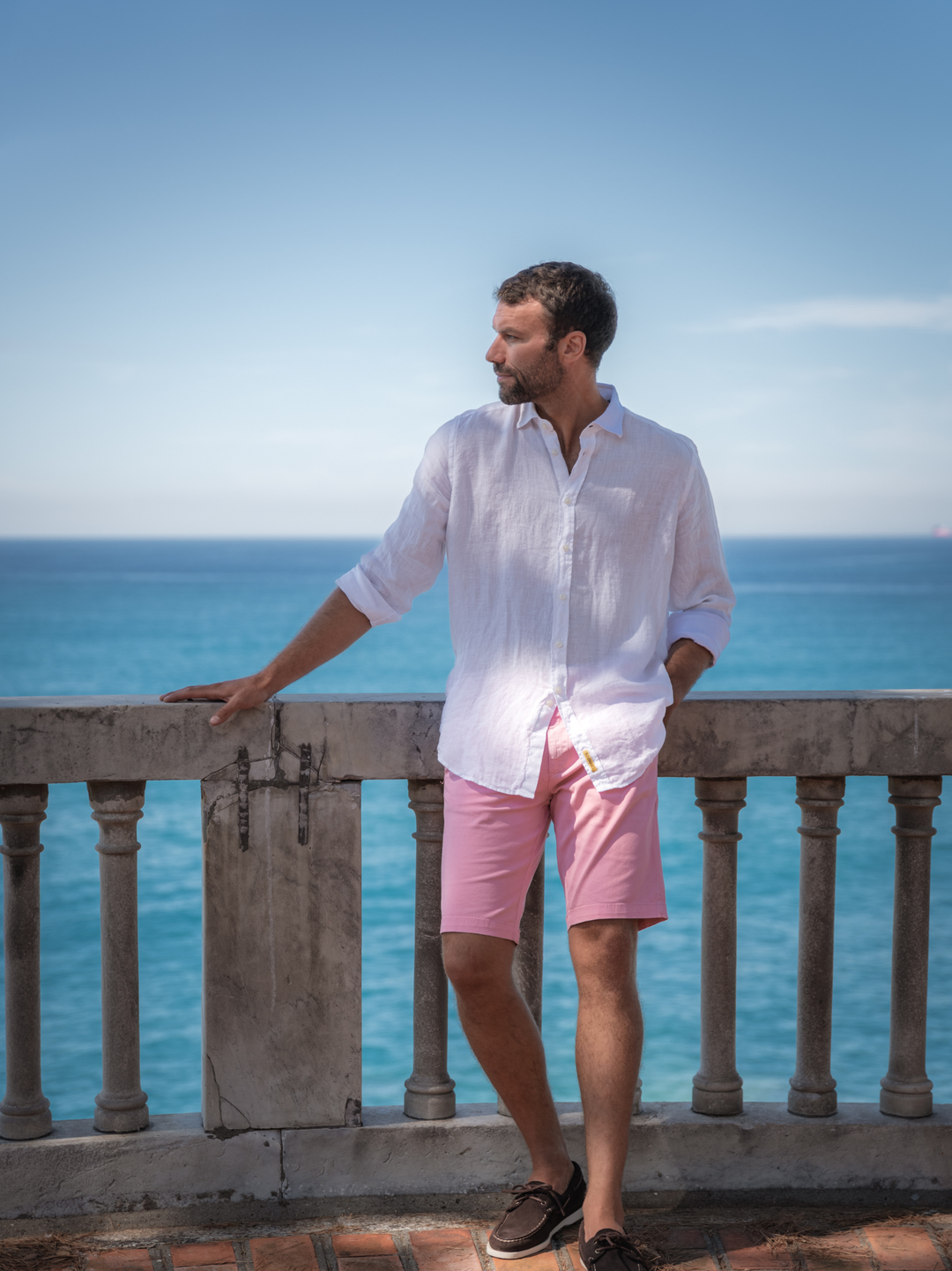 BERMUDA ROSA CON TASCHE A FILO