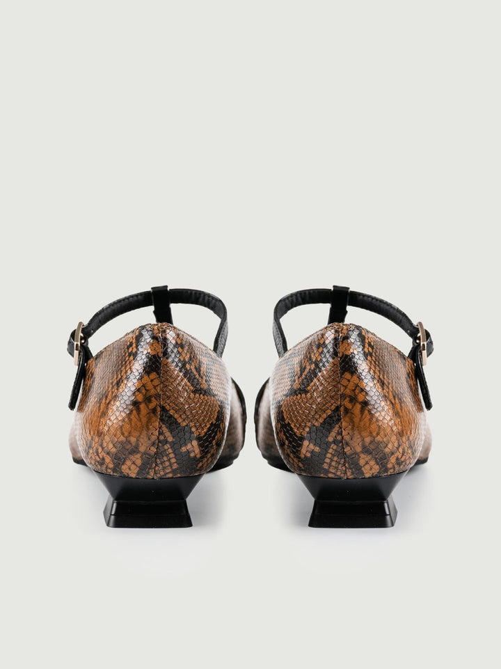 BALLERINA IN PELLE STAMPA PITONE  CON CINTURINO 5526 CUOIO LODI 