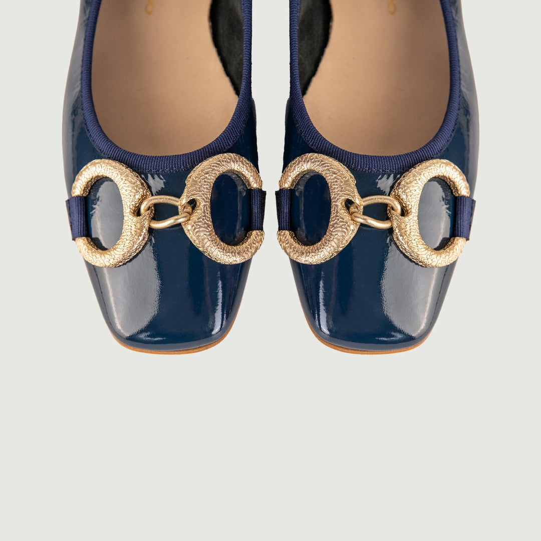 BALLERINE IN NAPLAK BLU CON DETTAGLIO IN METALLO 4875NAPLAK BLU ANDREA MORANDO 
