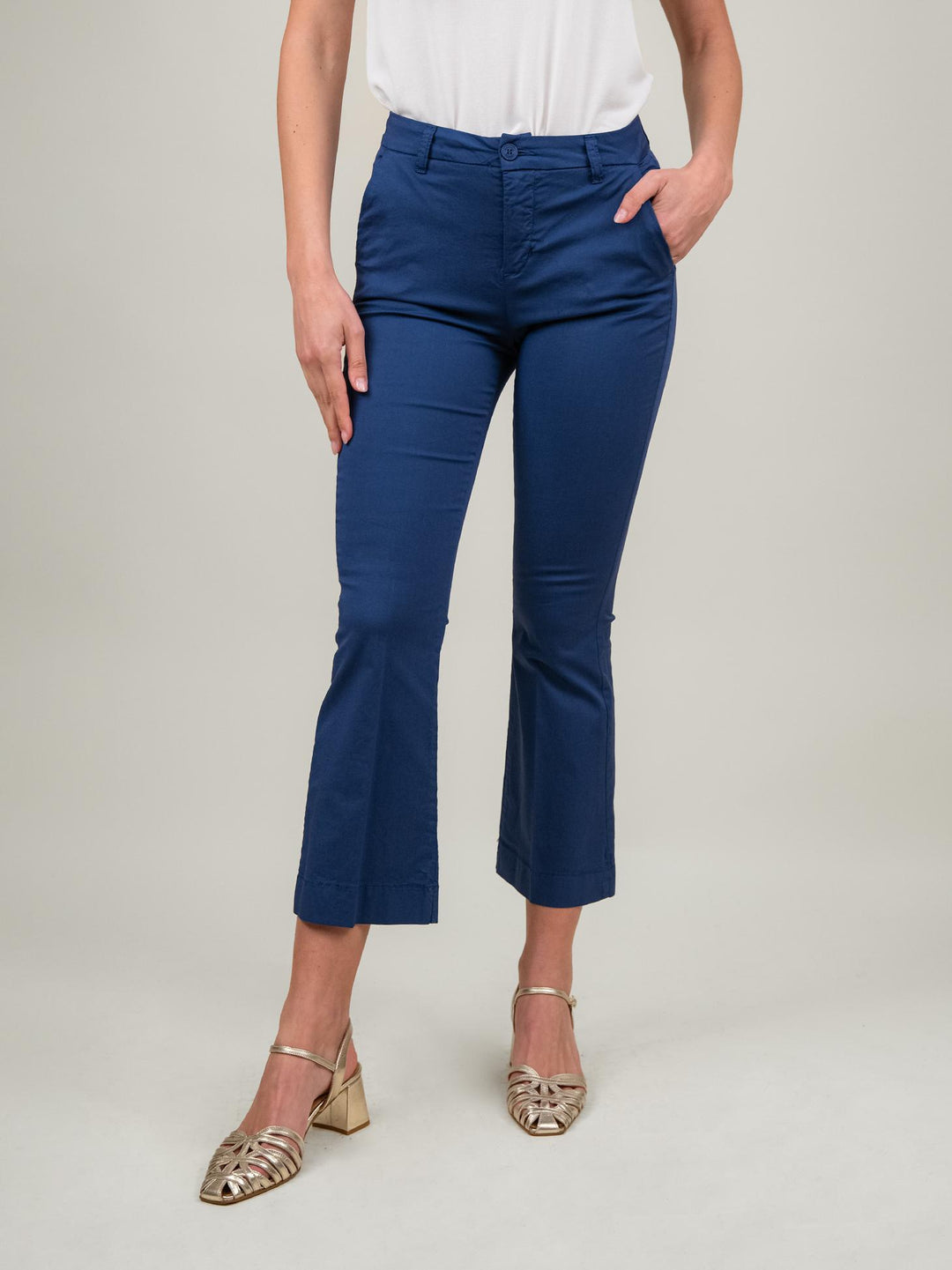 PANTALONE A TROMBETTA IN COTONE BLU 824MA BLU ANDREA MORANDO 
