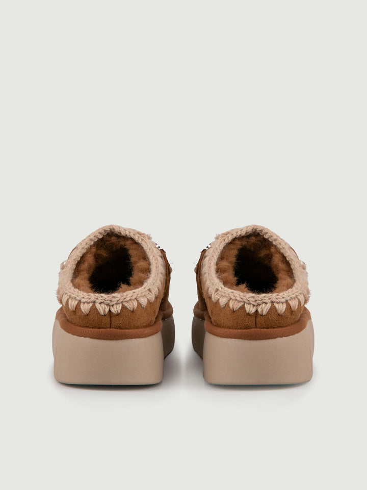 Bounce Clog Mou cognac con logo in metallo FW531001A COG MOU 