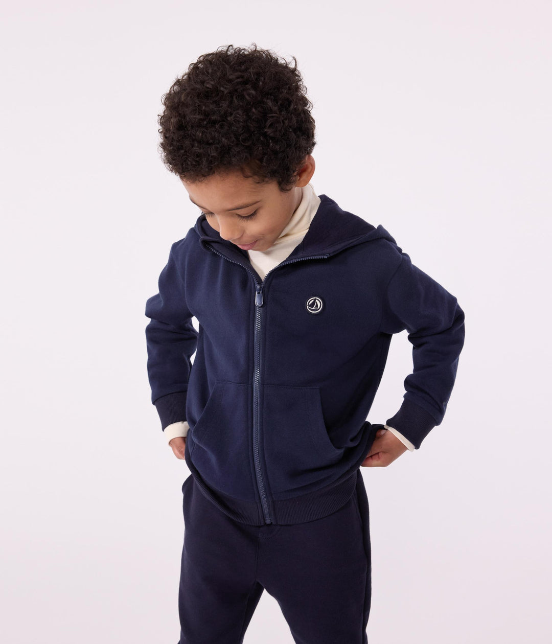Felpa con cappuccio e cerniera in cotone tinta unita bambino A0CZC 03 PETIT BATEAU 
