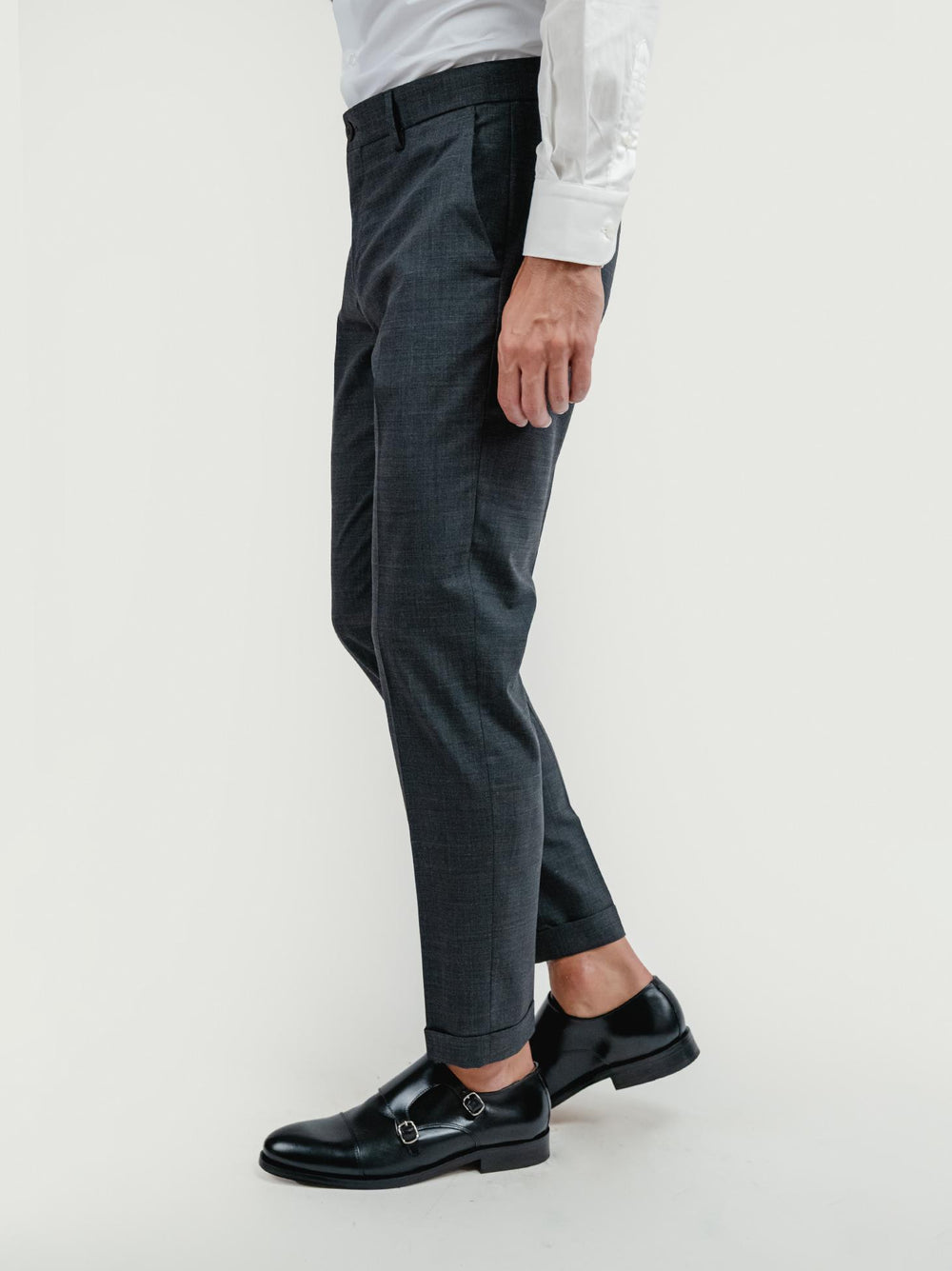 PANTALONE CLASSICO IN FRESCO LANA GRIGIO ANTRACITE P004 510 ANDREA MORANDO 