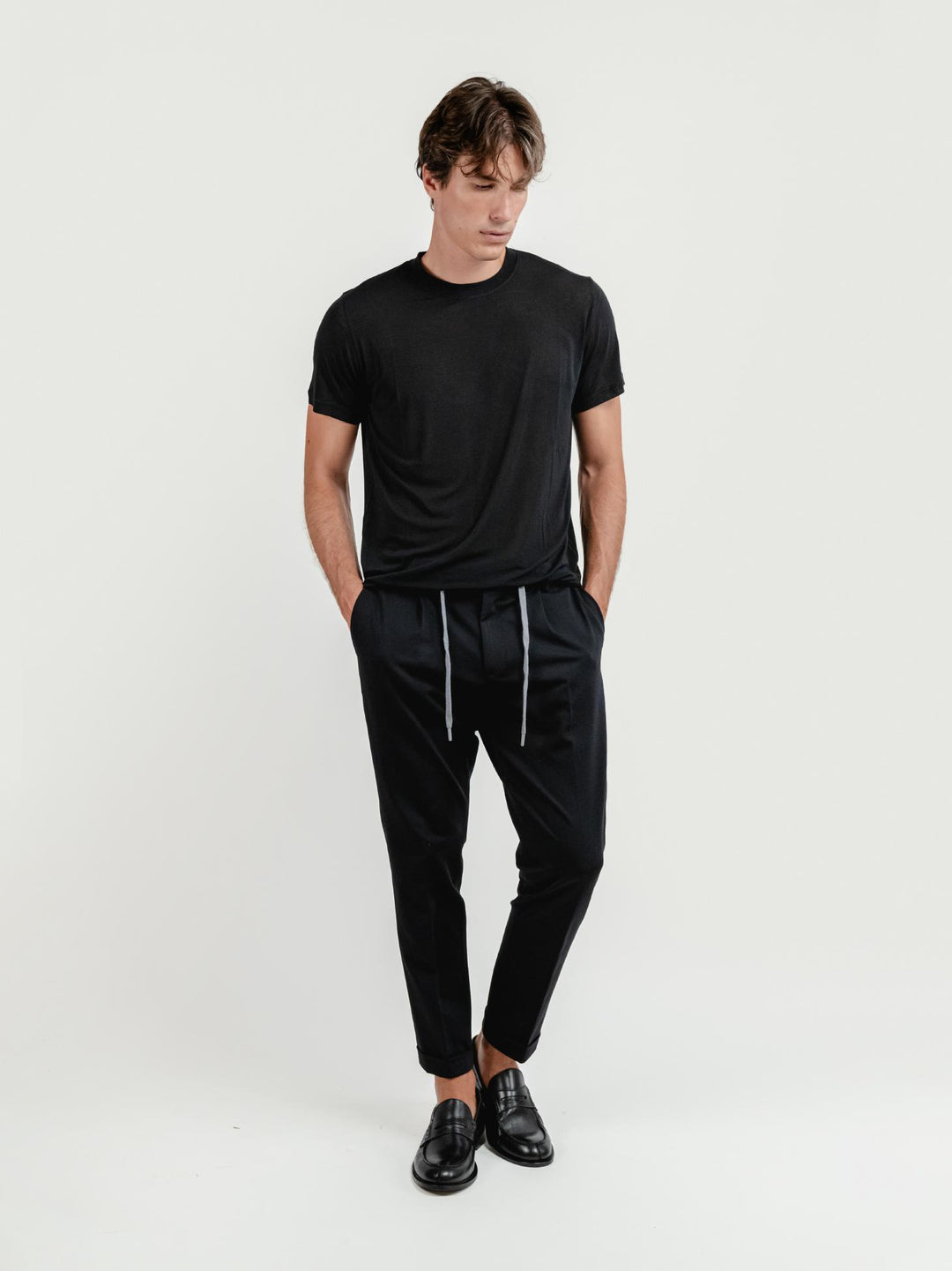 PANTALONE CON COULISSE IN JERESEY NERO P002 101 ANDREA MORANDO 