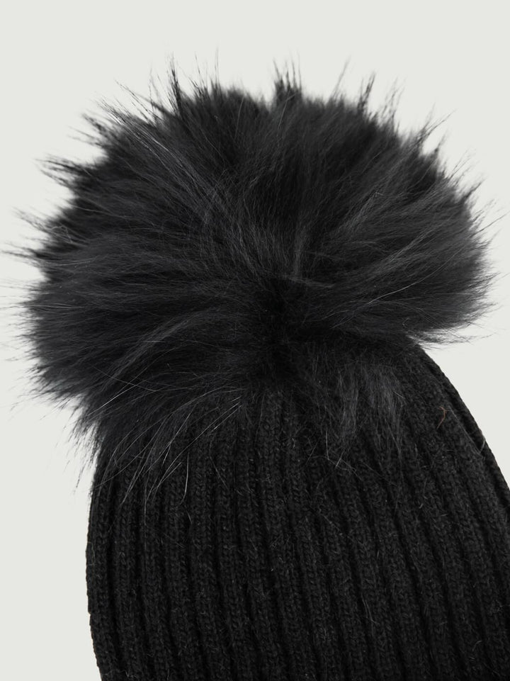 BERRETTO A COSTE NERO CON POM POM CP3628 NERO ANDREA MORANDO 