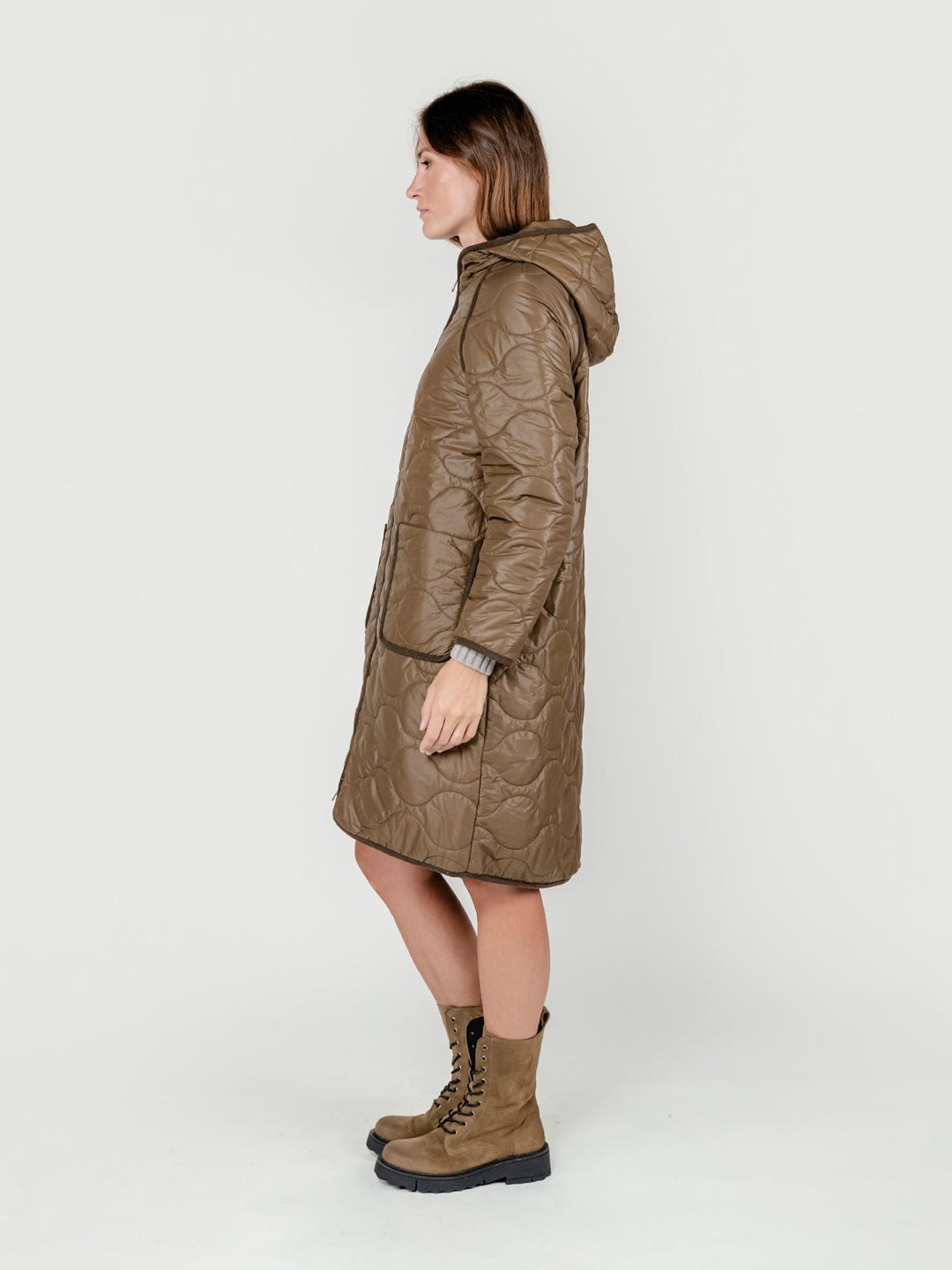 GIACCA A VENTO LUNGA IN NYLON KHAKI 565NIGO421 62 ANDREA MORANDO 