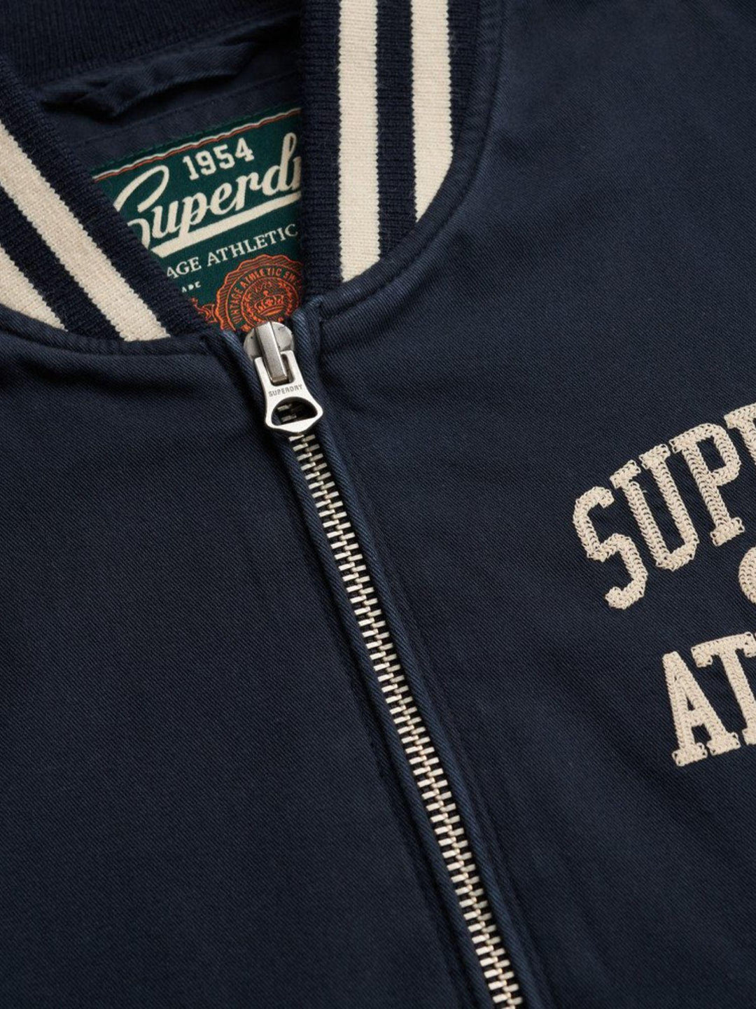 Bomber stile college in cotone navy M5012322A 98T SUPERDRY 