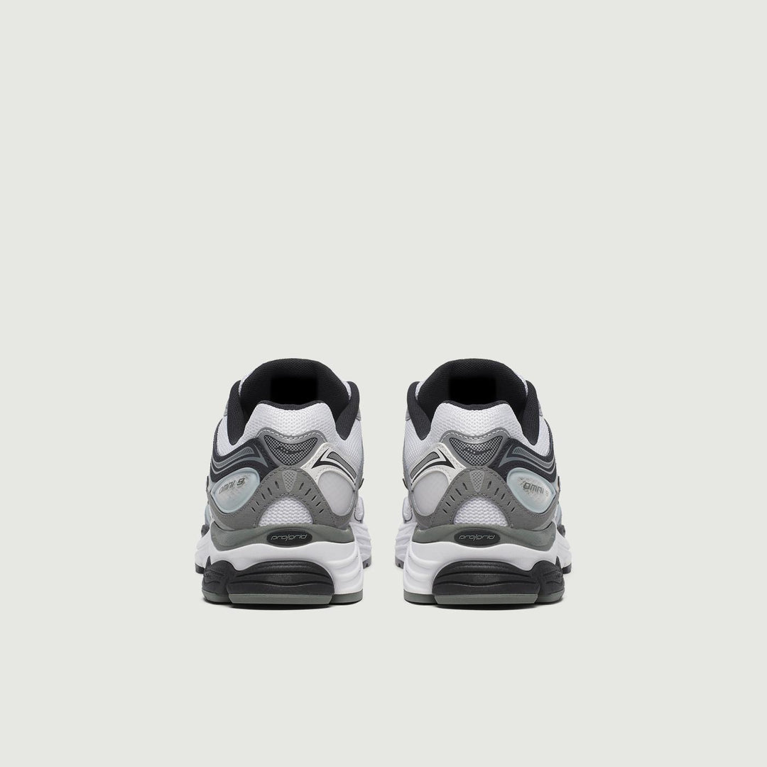 PROGRID OMNI 9 WHITE GREY SILVER 70844 2 SAUCONY 